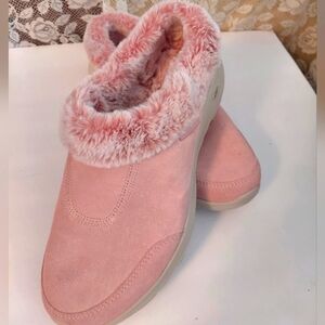 Skechers Blush Faux Fur Clog Slippers Size 11 Can Fit 8.5-11 W/socks NWOT.